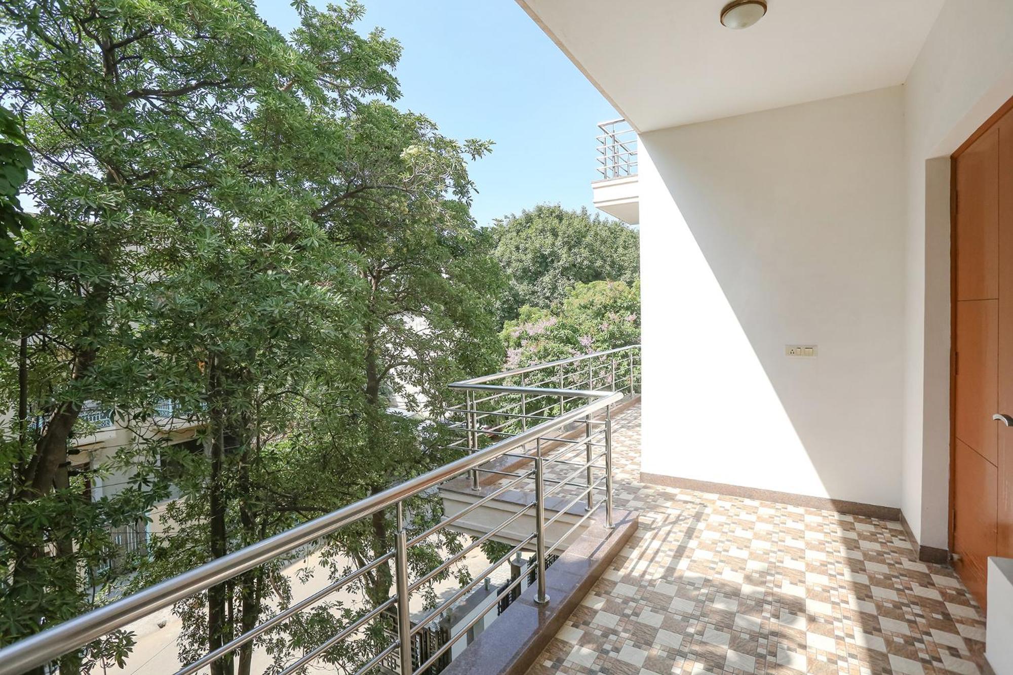 Fabhotel New Journey Hospitality Gurgaon Exterior photo